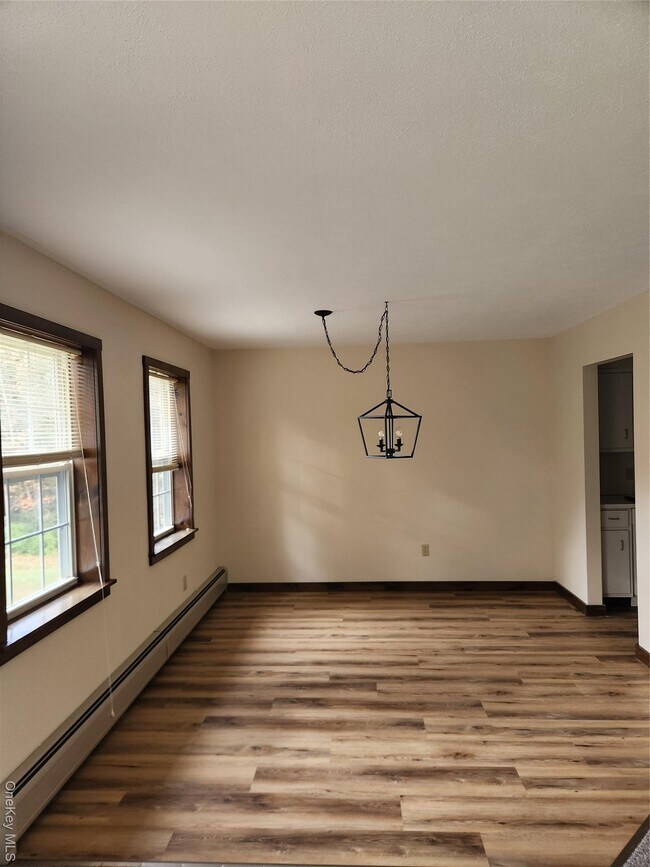 Foto del edificio - 125 E Market St