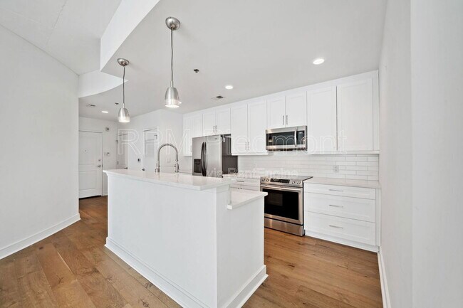 Building Photo - 44 Peachtree Pl NW