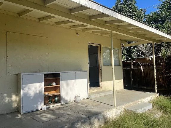 Building Photo - 447 Arvin St, Bakersfield