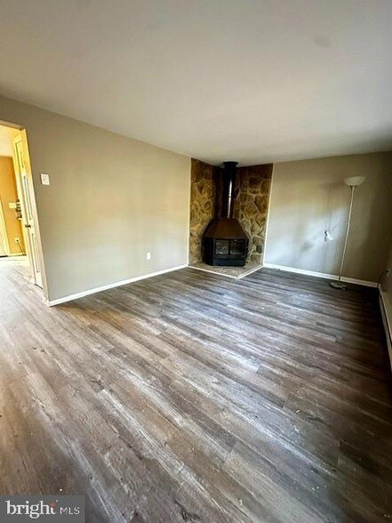 Foto del edificio - 101 Mohawk Trail