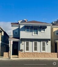 Building Photo - 206 E Balboa Blvd