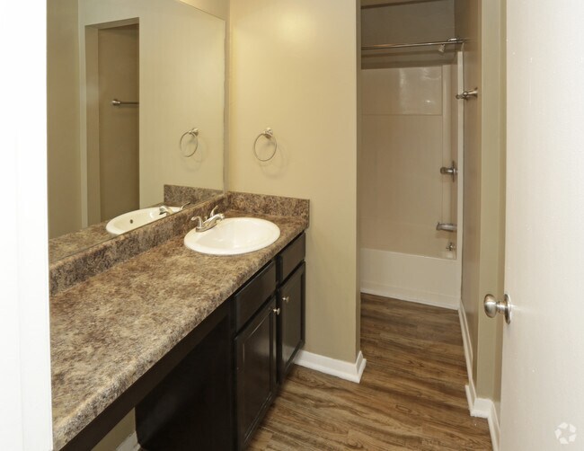 The Cove at North Shore Rentals Red Bank, TN