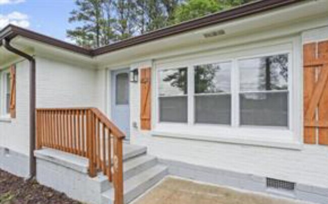 Foto del edificio - 2478 Graywall St