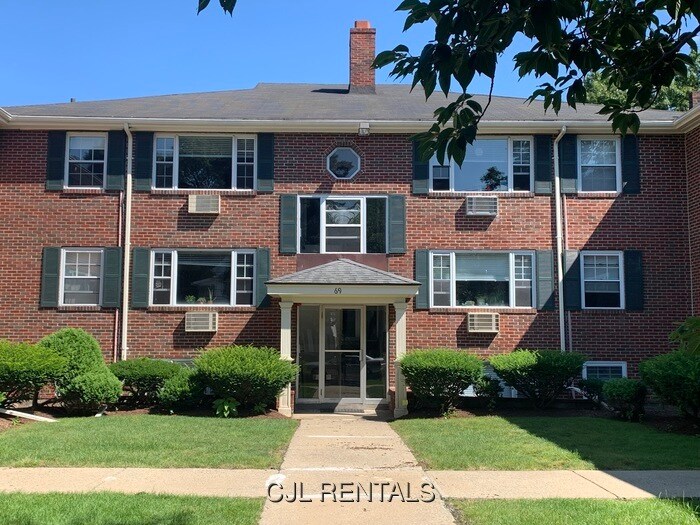 Foto principal - 67 Grove St