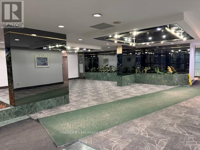 Photo du bâtiment - 80 Alton Towers Cir