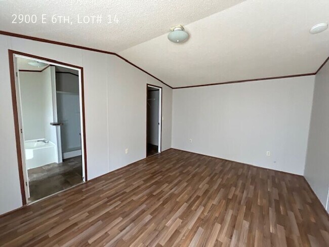 Foto del edificio - 2900 E 6th Ave