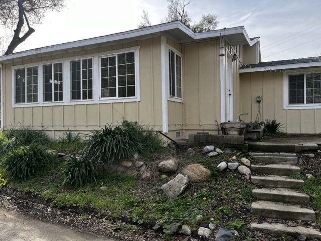 Building Photo - 40671 Old Three Rivers Rd