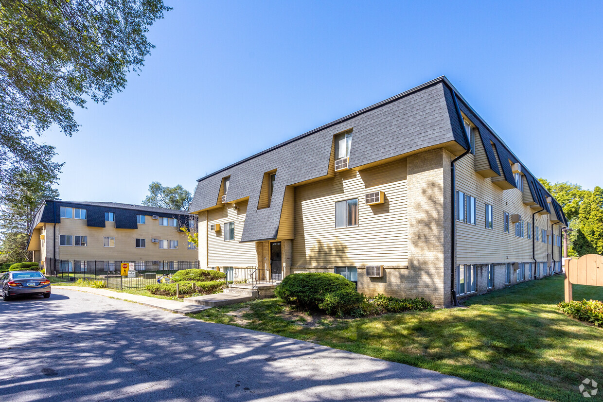 Building Photo - Southern Park Apartments