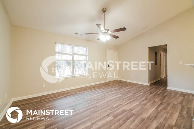 Foto del edificio - 111 Louise St