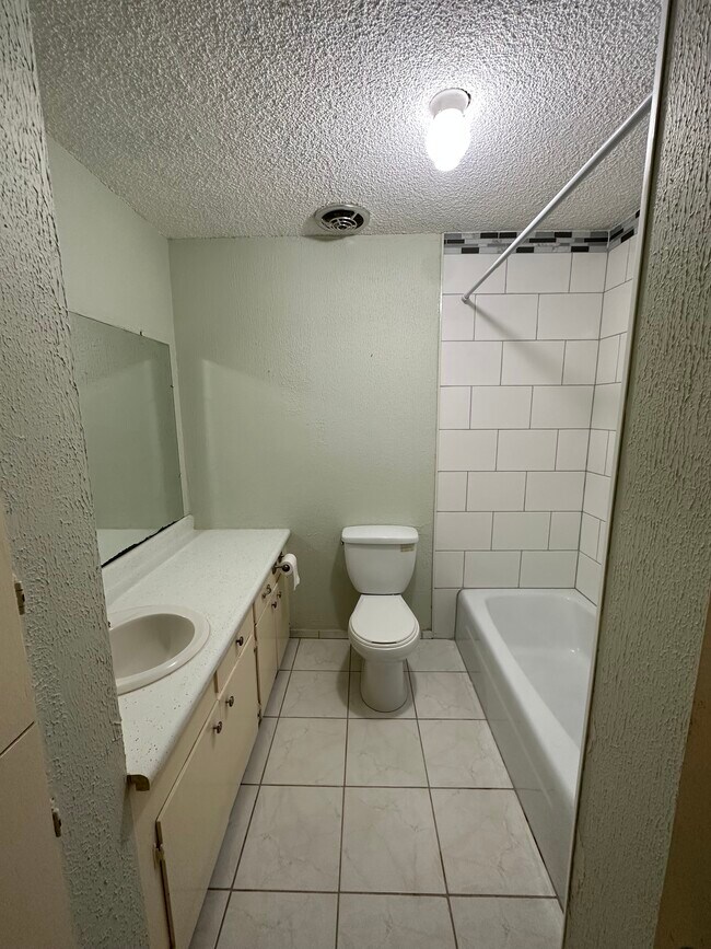 1527 Saint Marys St, Hempstead, TX 77445 House Rental in Hempstead