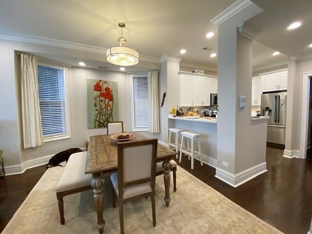 Foto del edificio - 3616 N Bosworth Ave