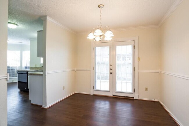 Foto del edificio - 5635 Fawn Trail Ln
