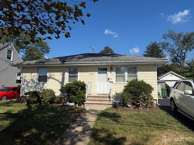 Building Photo - 153 Prospect Ave