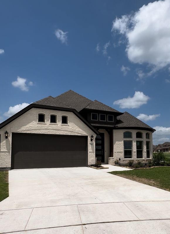 Primary Photo - 2805 Chert Ct