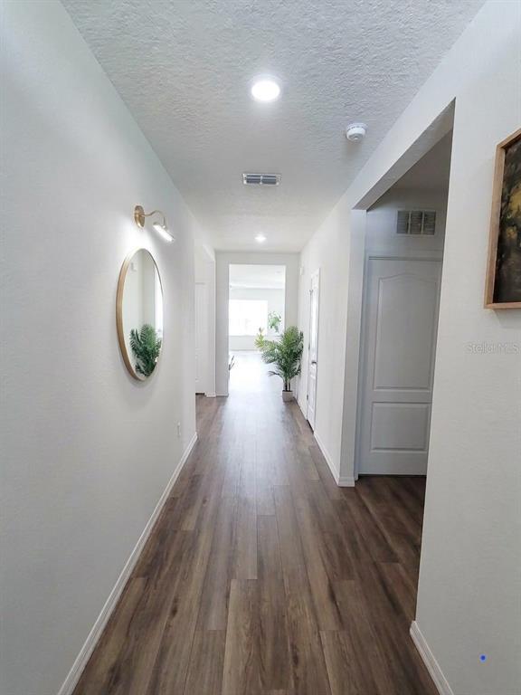 Foto del edificio - 5414 Hayloft Dr