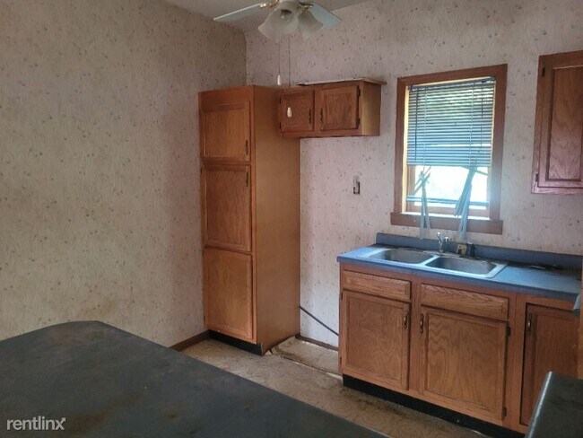 Foto del edificio - 4 br, 3 bath House - 1104 Franklin St A Un...