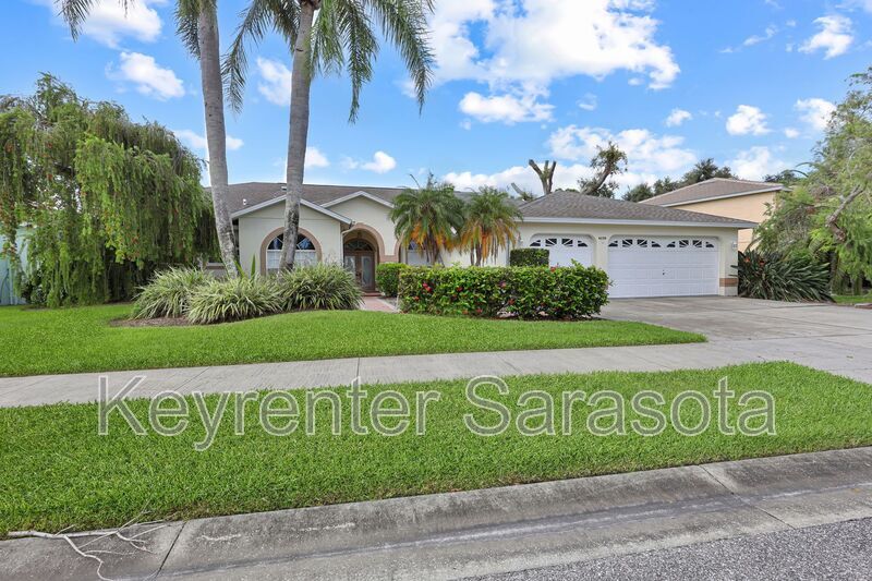 Primary Photo - 4239 Balmoral Way