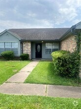 Building Photo - 2530 Edgedale Dr