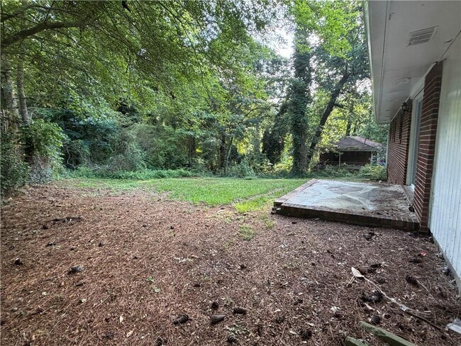 Foto del edificio - 2647 Butner Rd