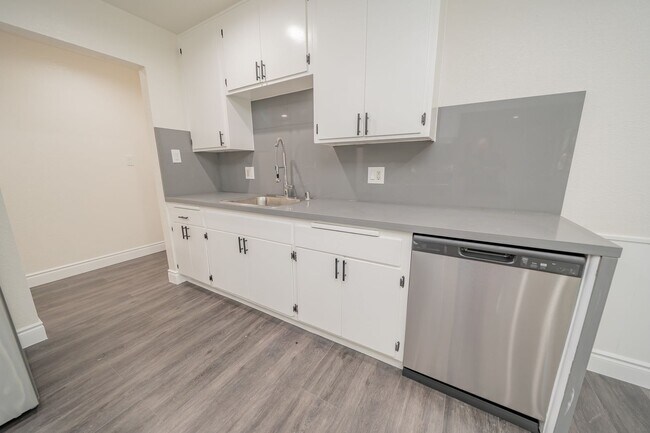 Foto del edificio - 3222 Delaware St