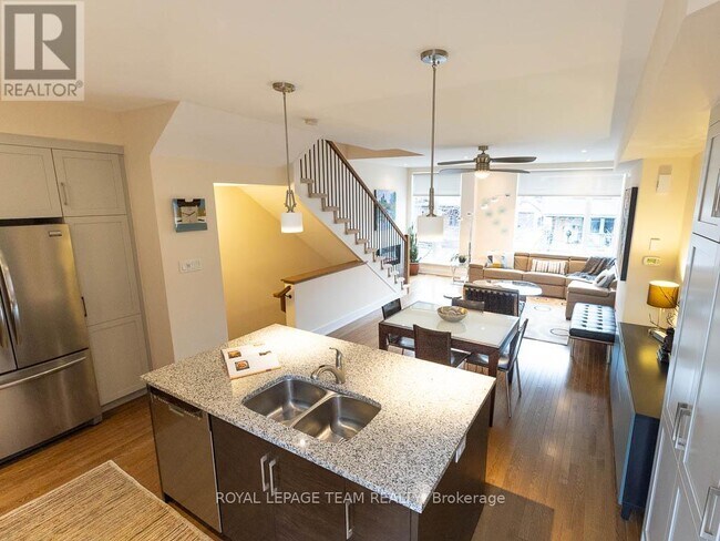 Photo du bâtiment - 112 Greenfield Ave