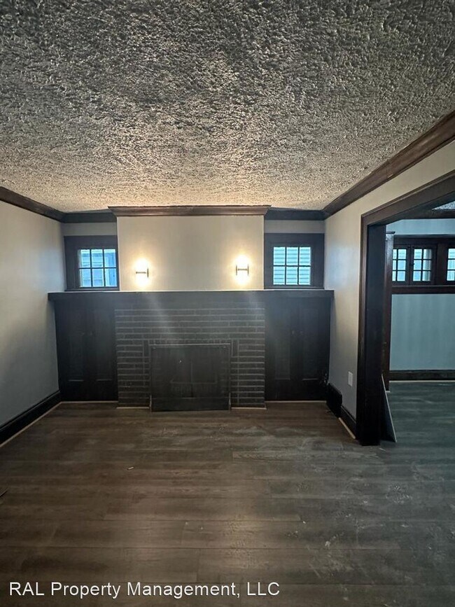 Foto del edificio - 3 br, 1 bath House - 12718 IROQUOIS AVE