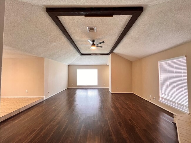 Building Photo - 6331 Pouter Dr