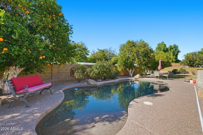 Building Photo - 1426 N Omaha Cir