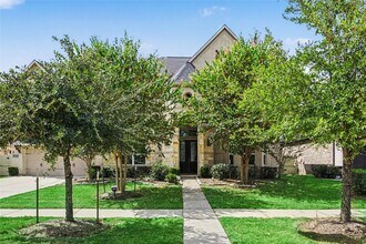 Building Photo - 10467 Lake Palmetto Dr