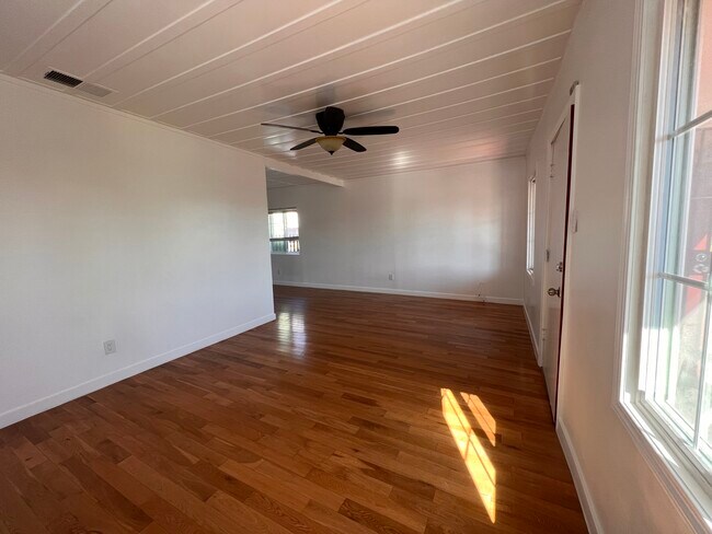 Building Photo - 3626 Cherokee Ave