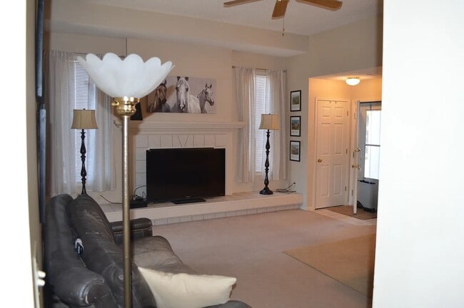 Building Photo - COZY DUPLEX ON WEST SIDE OF MANHATTAN!