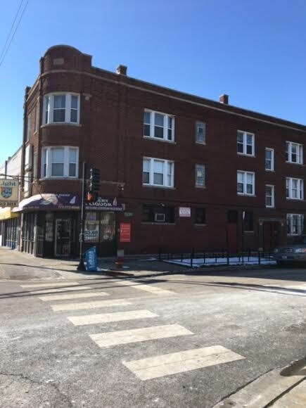Building Photo - 3800 W North Ave