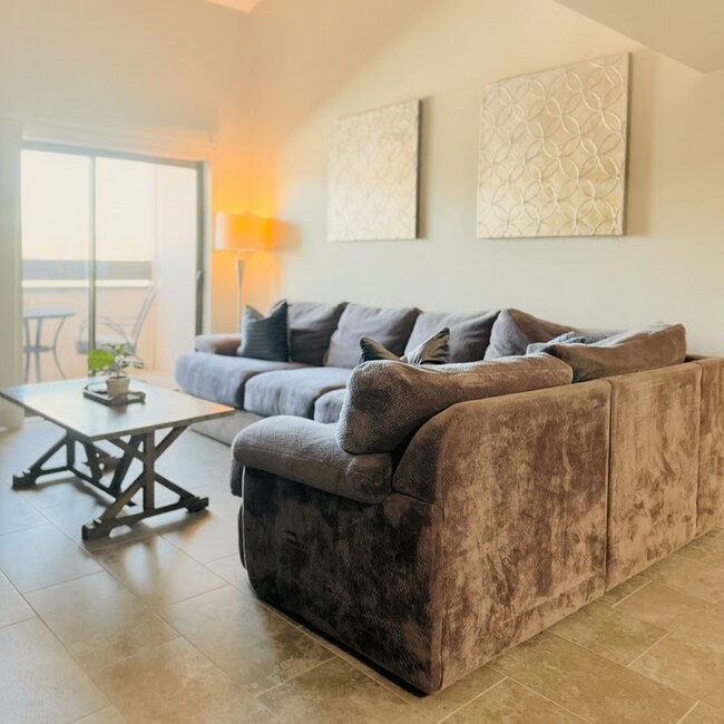 Foto del edificio - 2938 N 61st Pl