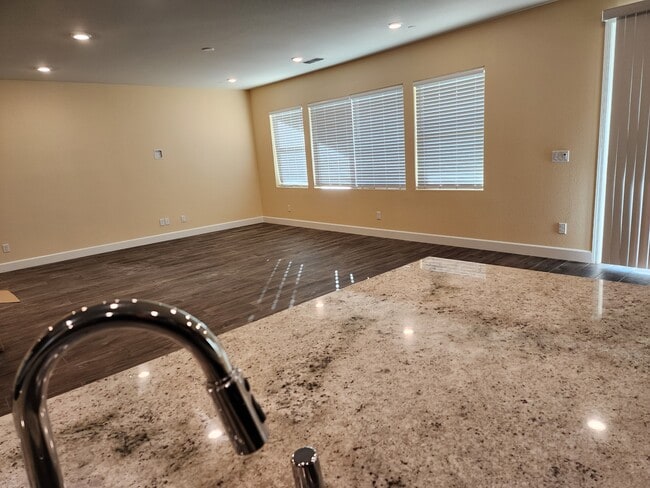 Great Room - 2461 Coloma Ln
