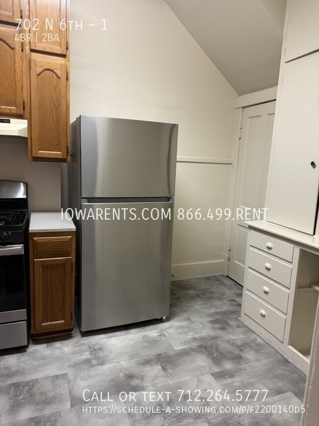 Foto del edificio - 702 N 6th St