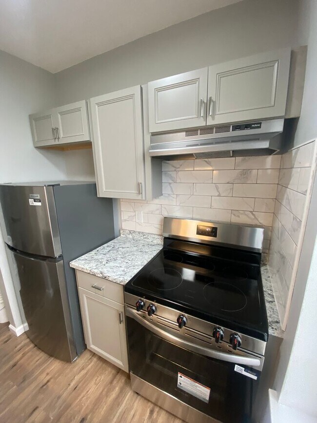 Foto del edificio - 1 bedroom, 1 bathroom downtown Hartford ct