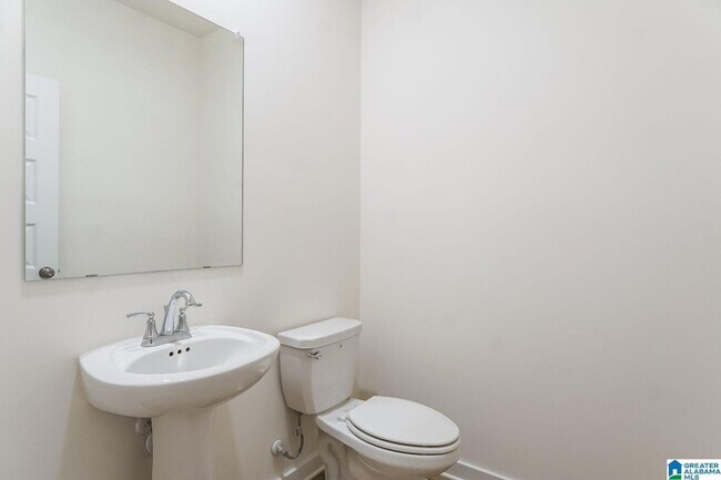 Foto del edificio - 5562 Bridle Way