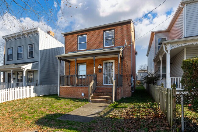 Building Photo - 1119 N 21st St