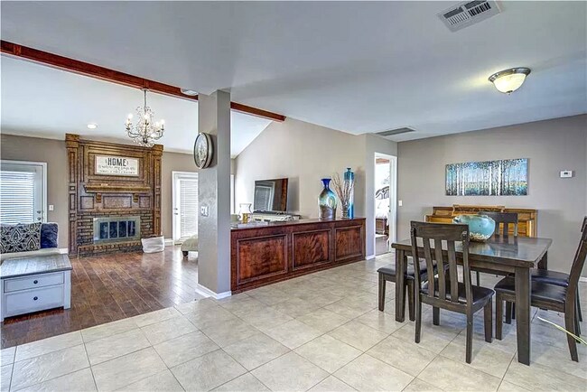 Foto del edificio - 2612 Lost Trail Rd
