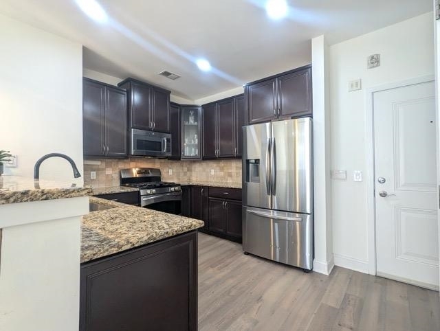 Foto del edificio - 443 2nd St