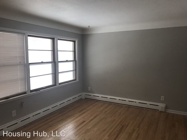 Foto del edificio - 1750 Larpenteur Ave E