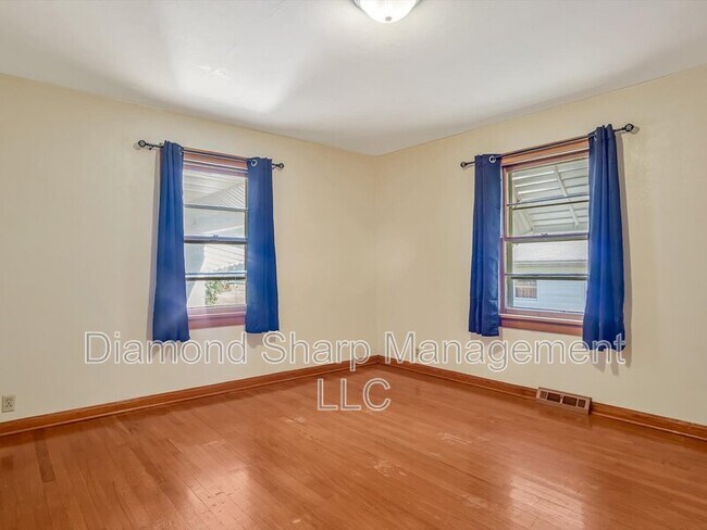 Foto del edificio - 1622 West Blvd