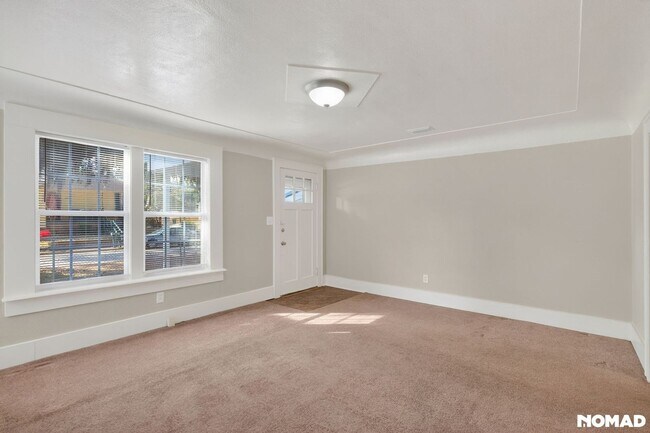 Foto del edificio - 2002 E 51st St