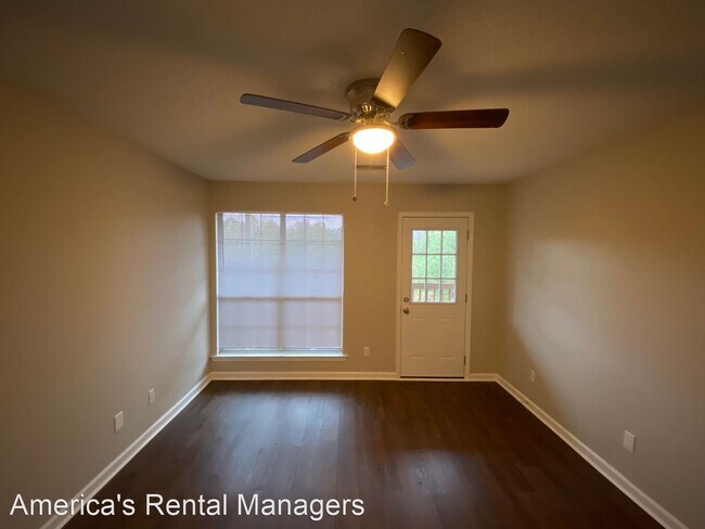 Foto del edificio - 3 br, 2 bath House - 521 Canyon Park Drive