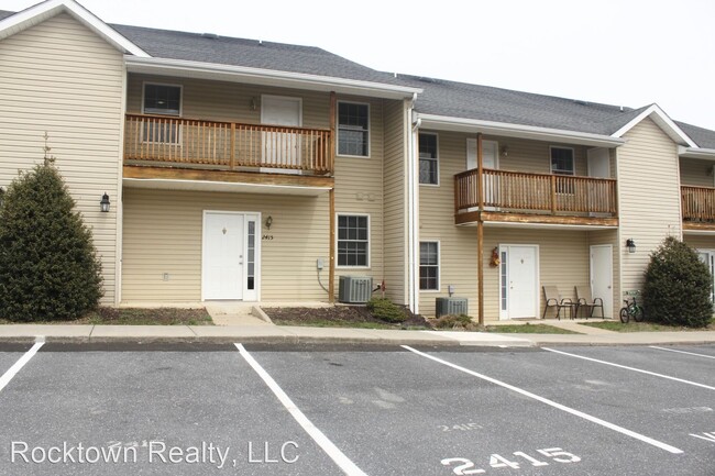 Foto del edificio - 2 br, 1.5 bath House - 2413 Mosby Court