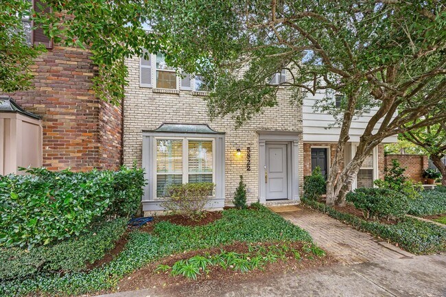 Building Photo - 5822 Doliver Dr