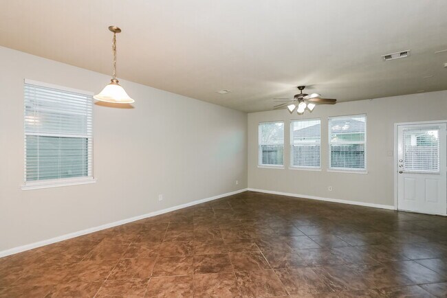 Foto del edificio - 19542 Otter Trail Ct