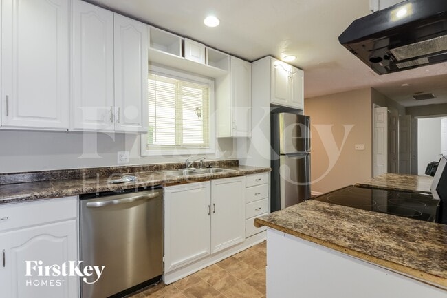 Foto del edificio - 6304 Zionsville Rd