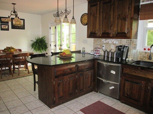 Foto del edificio - 2102 Jolly Pond Rd