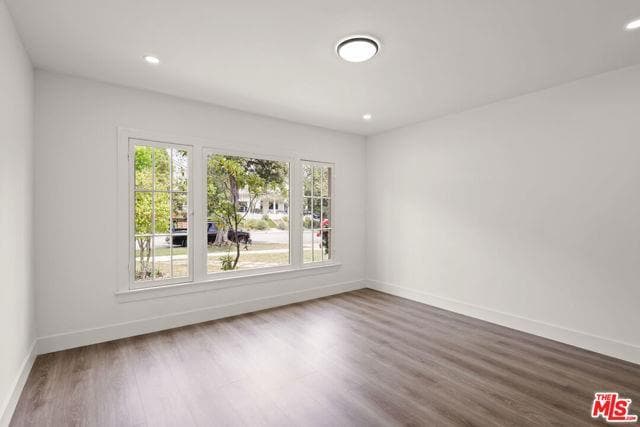 Building Photo - 438 12th St